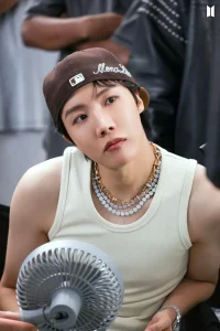 جی هوپ (J-Hope) – رقصنده اصلی و منبع انرژی